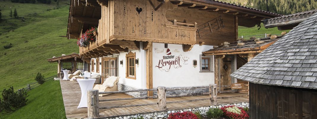 General information about your stay at Hütte-Chalet-Bischofer Hüttenjuwel bis 43 Personen