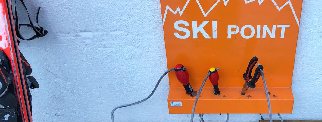 Werkzeug zum Einstellen der Skibindung befindet sich an der Talstation.
