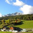Herrliche Lage des Hofes - Blick auf unsere Bergwelt.
