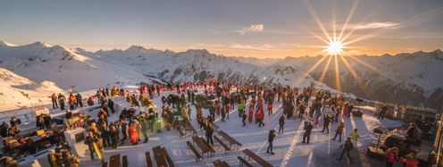 Konzerte und Sundowner-Events stehen in Ischgl im April auf dem Programm.