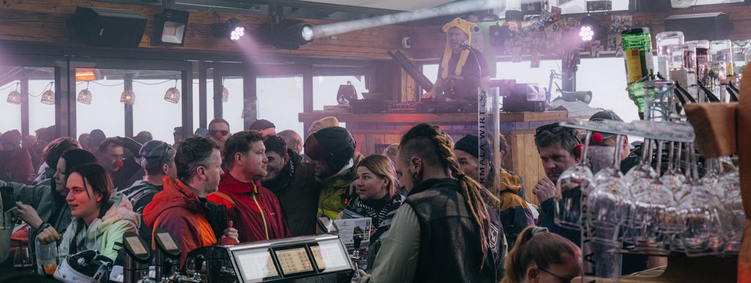 Krasse Après-Ski Party beim Vermalal Wirt im Montafon