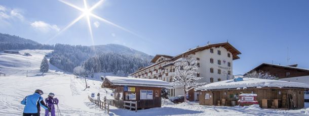 Landhotel Tirolerhof neben der Skipiste