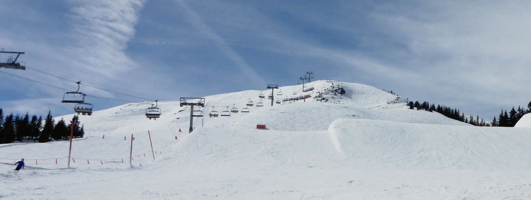 Der Snowpark befindet sich neben dem Hanglalm-Lift
