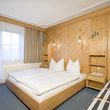 Die Schlafzimmer haben 2-3 Betten und Alergikerbettwäsche.