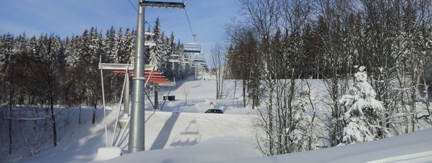 Sessellift im Skiliftkarussell Winterberg