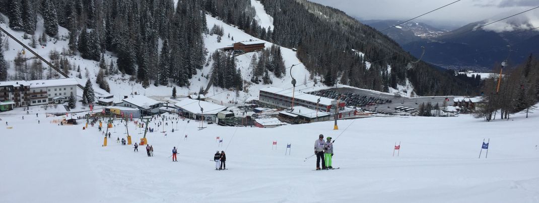 Im Talbereich kann in den Hotels oder im Café Liz noch ein kleiner Einkehrschwung gemacht werden