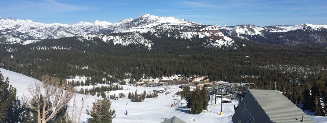 Blick auf die Piste Broadway am Thunderbound Sessellift.