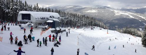 Eines der populärsten und modernsten Skigebiete in Tschechien: Spindlermühle.