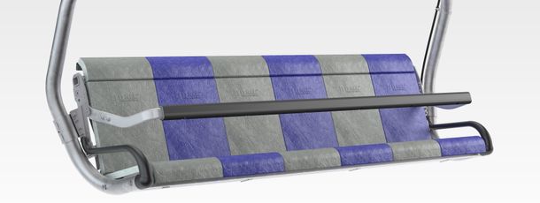 6 Personen passen in jeden der neuen Sessel.