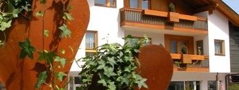 Unser Haus im Sommer