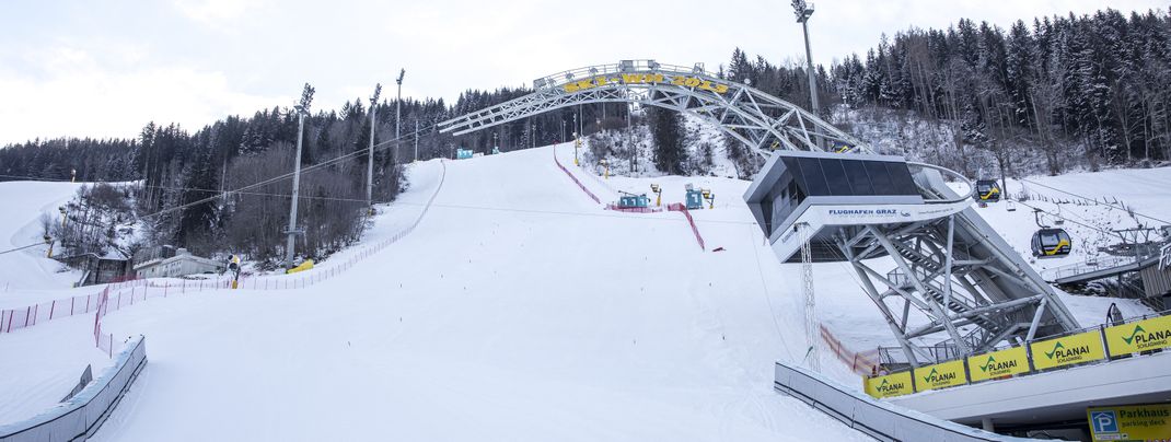 Auf dem berühmten Zielhang auf der Planai wird am Dienstag, 11. Januar 2022, der Damenslalom ausgetragen.