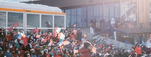 5000 Besucher werden zum Slalom in Courchevel erwartet. Am späten Nachmittag startet der erste Durchgang.