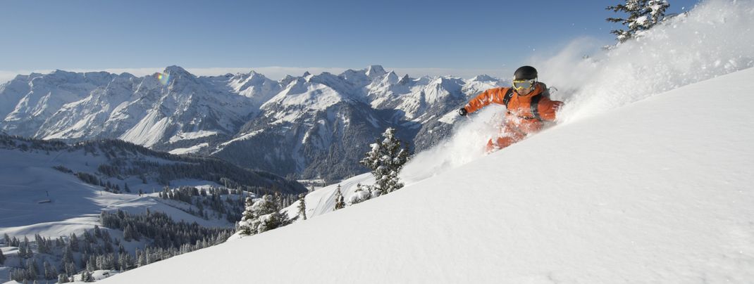Der Diedamskopf überzeugt mit Naturschnee und sonnenverwöhnten Pisten.