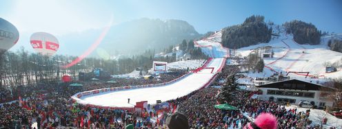 An der Strecke werden in Kitzbühel heuer wieder stolze 80.000 Fans über die drei Renntage erwartet.