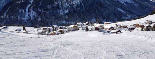 Der Ausfall der Wintersaison hat schwere Folgen für die Wirtschaft im Alpenraum.