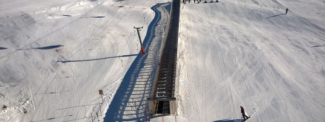 Blick auf das Übungsgelände Viderböden fotografiert von der Flimjochbahn aus