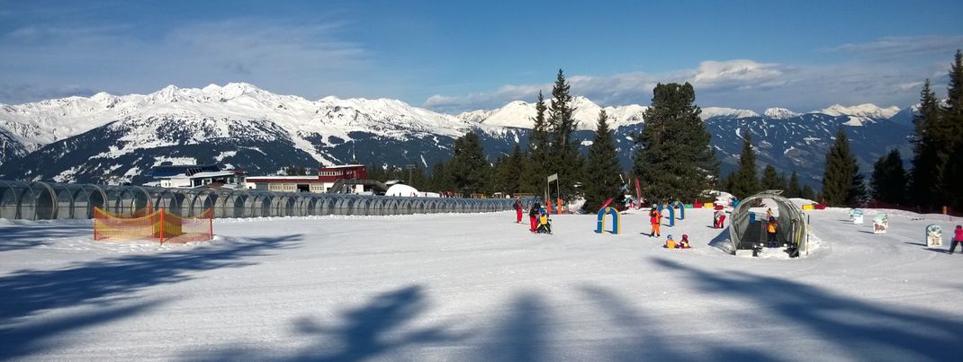 Familienspaß im Übungsgelände an der Rosenalm