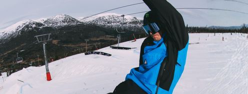 Bewegungsfreiheit, Atmungsaktivität und Style – das ist die FWC'Play Asymmetric Snow Jacket von O'Neill.