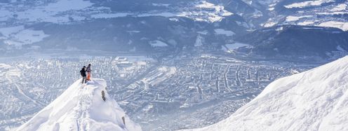 Die Nordkette bietet Freeride-Abenteuer mit Blick auf Innsbruck.