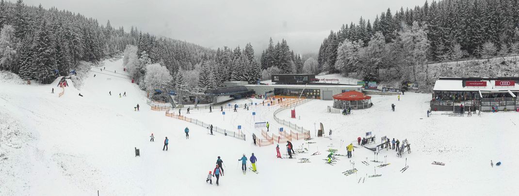 In Spindlermühle ist Skifahren seit Freitag, 18. Dezember, möglich.