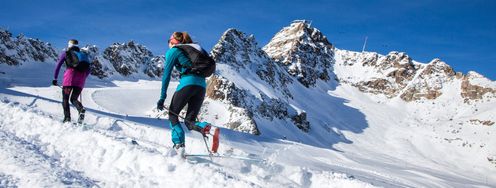 Tourengehen im gesicherten Skiraum kannst du am Pitztaler Gletscher.