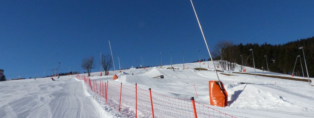Der Funpark ist vorbildlich zur Piste abgesperrt