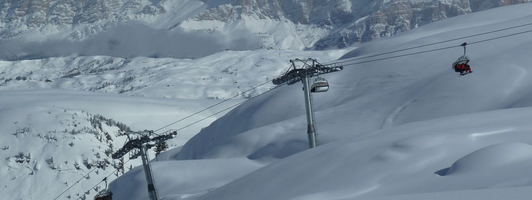 Alta Badia: Vielfältige Abfahrten, atemberaubende Natur & eine Tasse Parampampoli