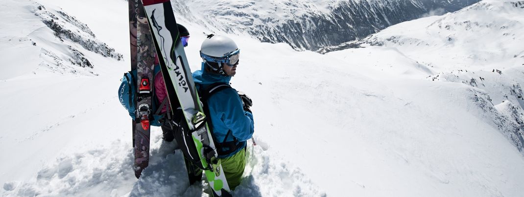 Auf einer der 12 nummerierten Powder Runs am Stubaier Gletscher