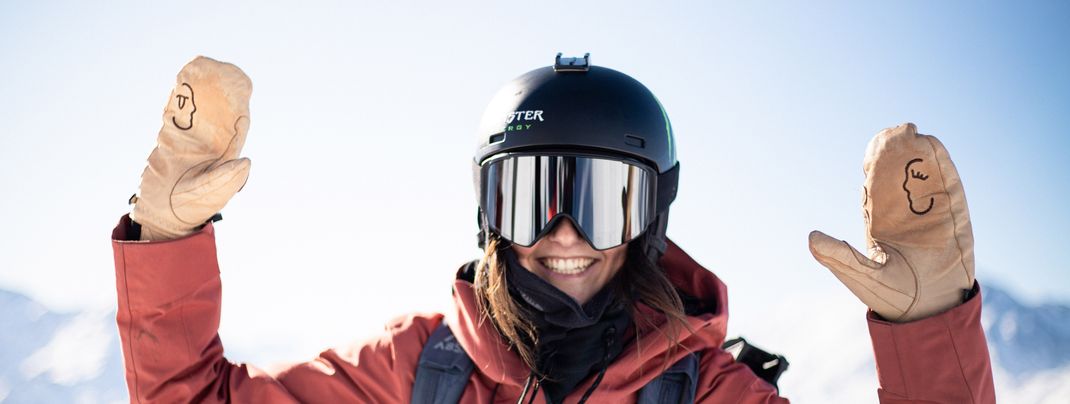 Find the right warmth level for your ski gloves.