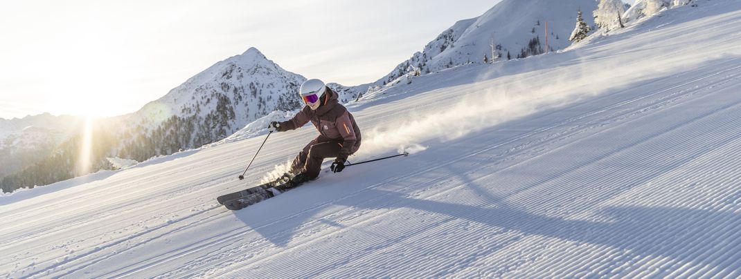 123 seamlessly connected kilometers of slopes await winter sports enthusiasts in the 4-mountain ski area.