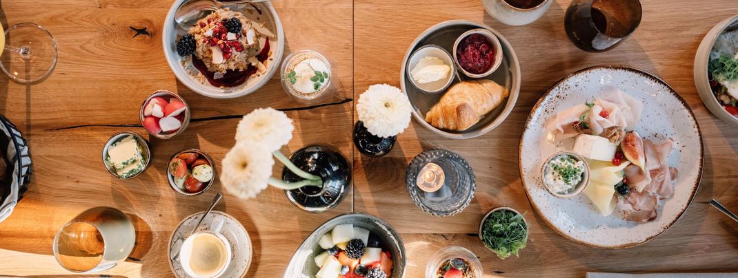 Am Frühstücksbuffet wird Wert auf Regionales gelegt.