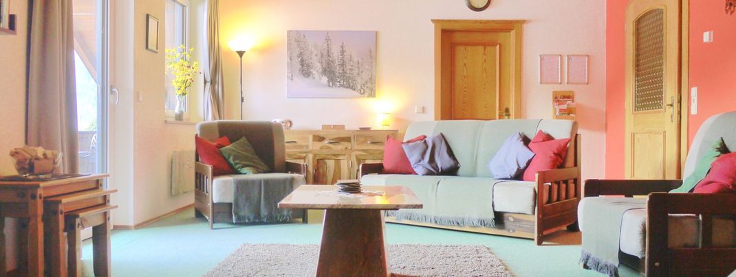 Nicely furnished living room