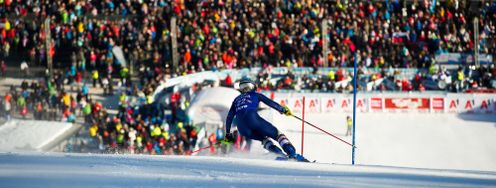 Zwei Rennen werden vor voller Zuschauerkulisse am Hochstein ausgetragen.
