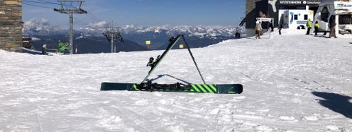 Der Elan Voyager ist der erste faltbare Carvingski.