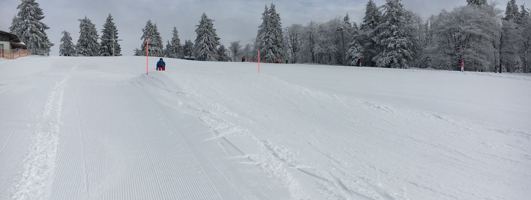 Eine kurze Wellenbahn am Zauberteppich steht für den kleinen Spaß zur Verfügung