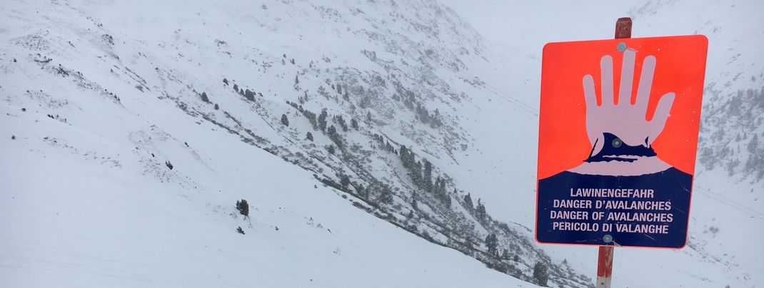 Abseits der Pisten herrschte wie hier im Skigebiet Mayrhofen Lawinengefahr.