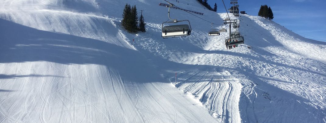 Breite Pisten und wenige Besucher: Perfekte Möglichkeiten zum Carven.