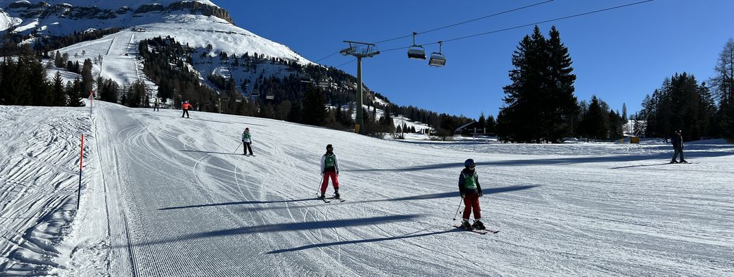 The blue slopes are located near the valley.