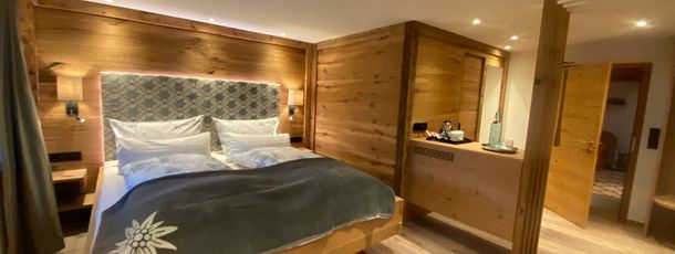 Doppelzimmer Nr. 1 mit Balkon