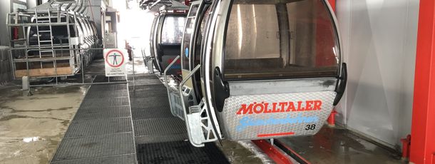 The Eissee Gondola takes you up to 2,800 meters.