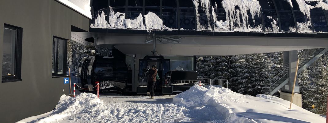 Die Obere Karbahn bietet Platz für 10 Personen.