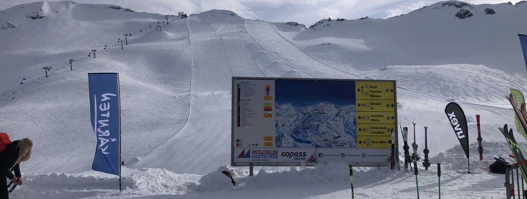 Signs make orientation easy.