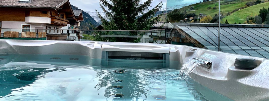 Whirlpool - Penthouse