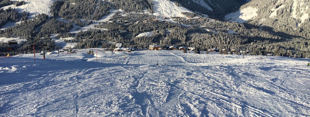 So gut wie nichts los war am Nachmittag des Dreikönigstags im Teilskigebiet Hochkrimml. Perfekte Bedingungen für ausgedehnte Carving-Schwünge.