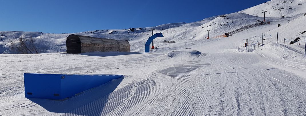 Der Snowpark sorgt für Spaß bei Große und Klein.