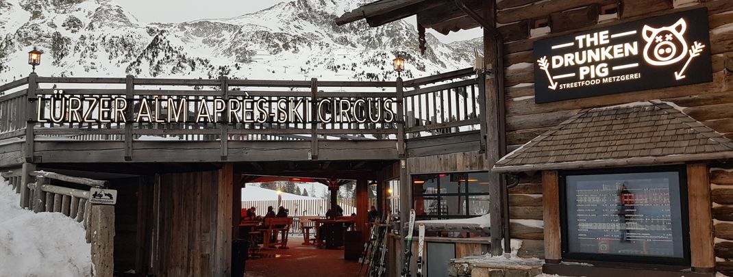 The Lürzer Alm is located on the Edelweiss slope.