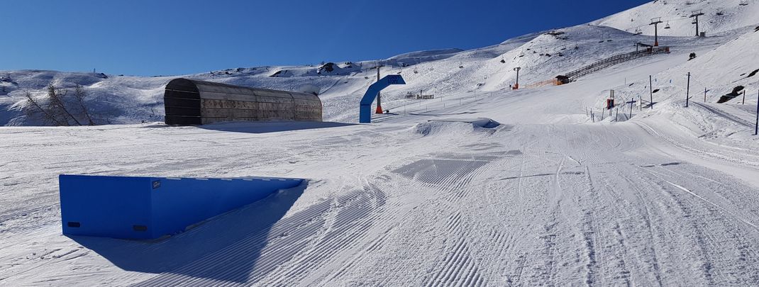 Als Funny Slope bietet der Park abwechslungsreiche Freestyle-Elemente.