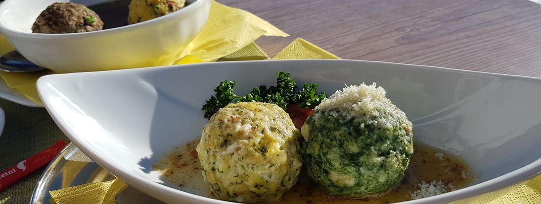 Dumpling variations at the Moosalm (Hochstein)