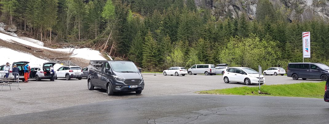 Der Parkplatz an der Talstation ist kostenlos.