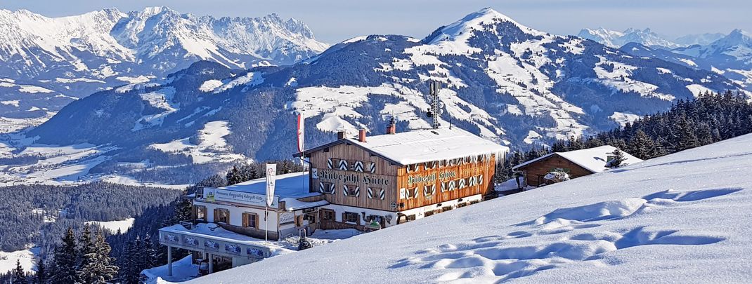 Die Rübezahlhütte an der Bergstation der Markbachjochbahn.